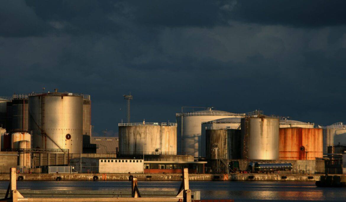 Crude palm oil storage tanks